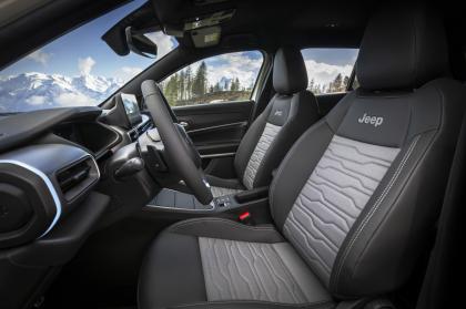 Επίσημη αποκάλυψη του νέου Jeep Avenger 4xe